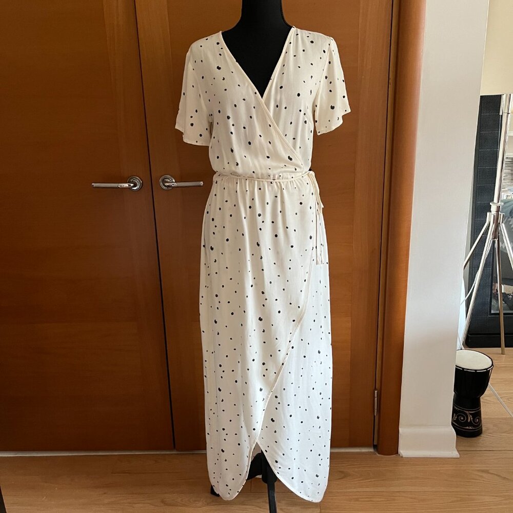 Hurley Dot Party Wrap Maxi Dress Size Medium NWT